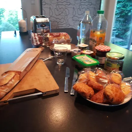 Bed & Breakfast Cosy Avec Sdb Privative Noisy-le-Grand