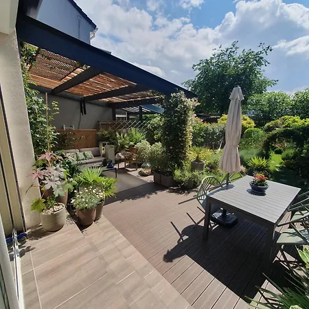 Cosy Avec Sdb Privative Noisy-le-Grand